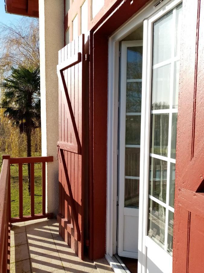 La Metairie De Biaudos Bed & Breakfast Exterior photo